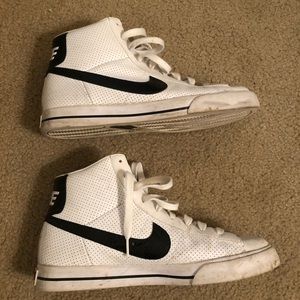 Nike men’s high top sneakers